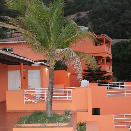 Rival Hotel Cap-Haïtien Esterno foto