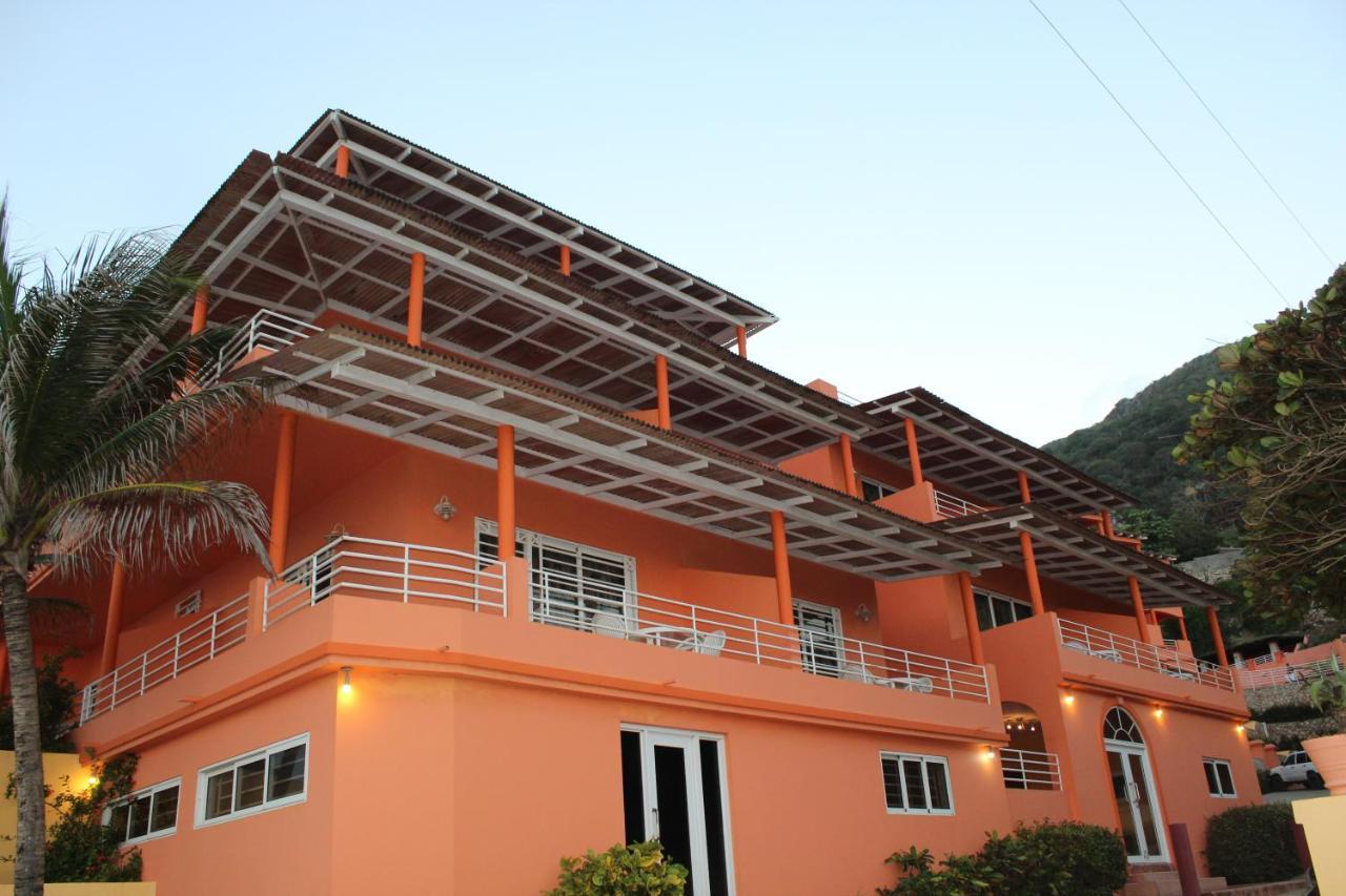 Rival Hotel Cap-Haïtien Esterno foto