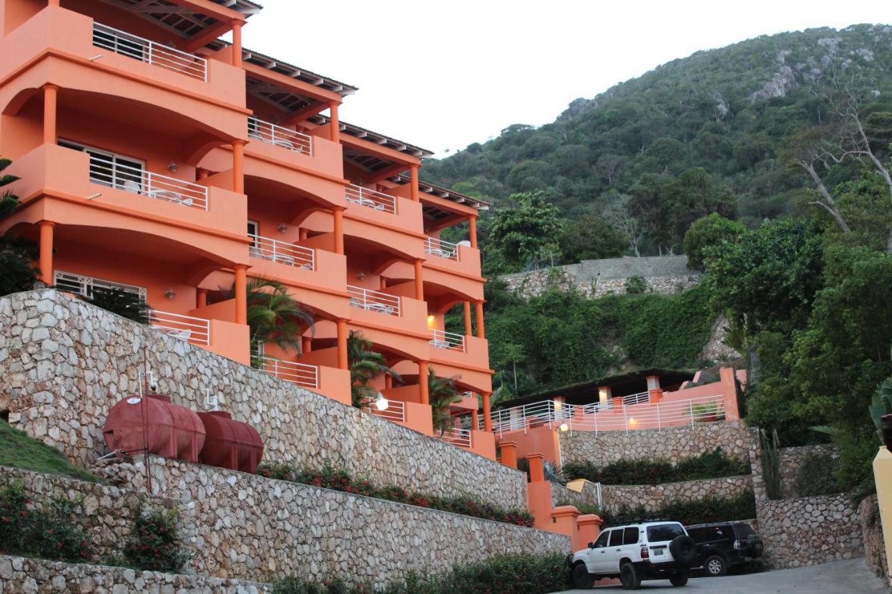 Rival Hotel Cap-Haïtien Esterno foto