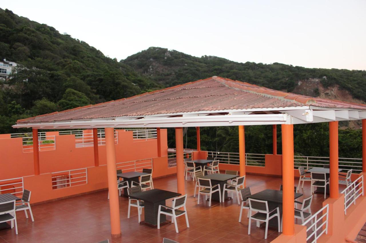 Rival Hotel Cap-Haïtien Esterno foto